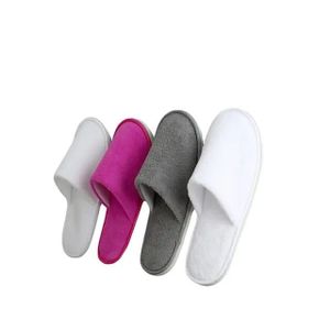 Fluffy indoor slippers
