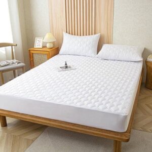 Waterproof mattress protector