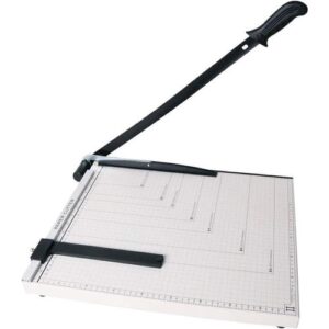 Paper cutter